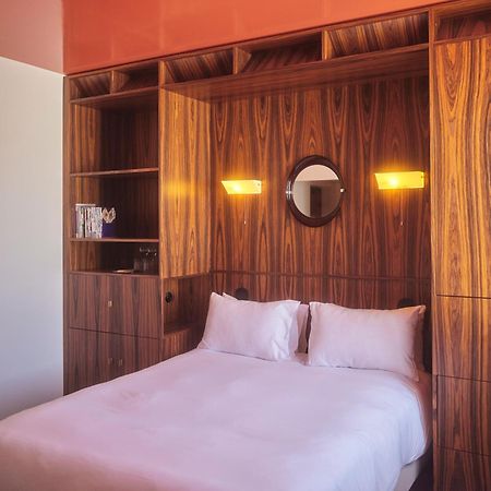 Hotel Present - Entree Autonome, Reception En Ligne - Encore Mieux Arles Bagian luar foto